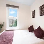 West Ealing Hububb Stay