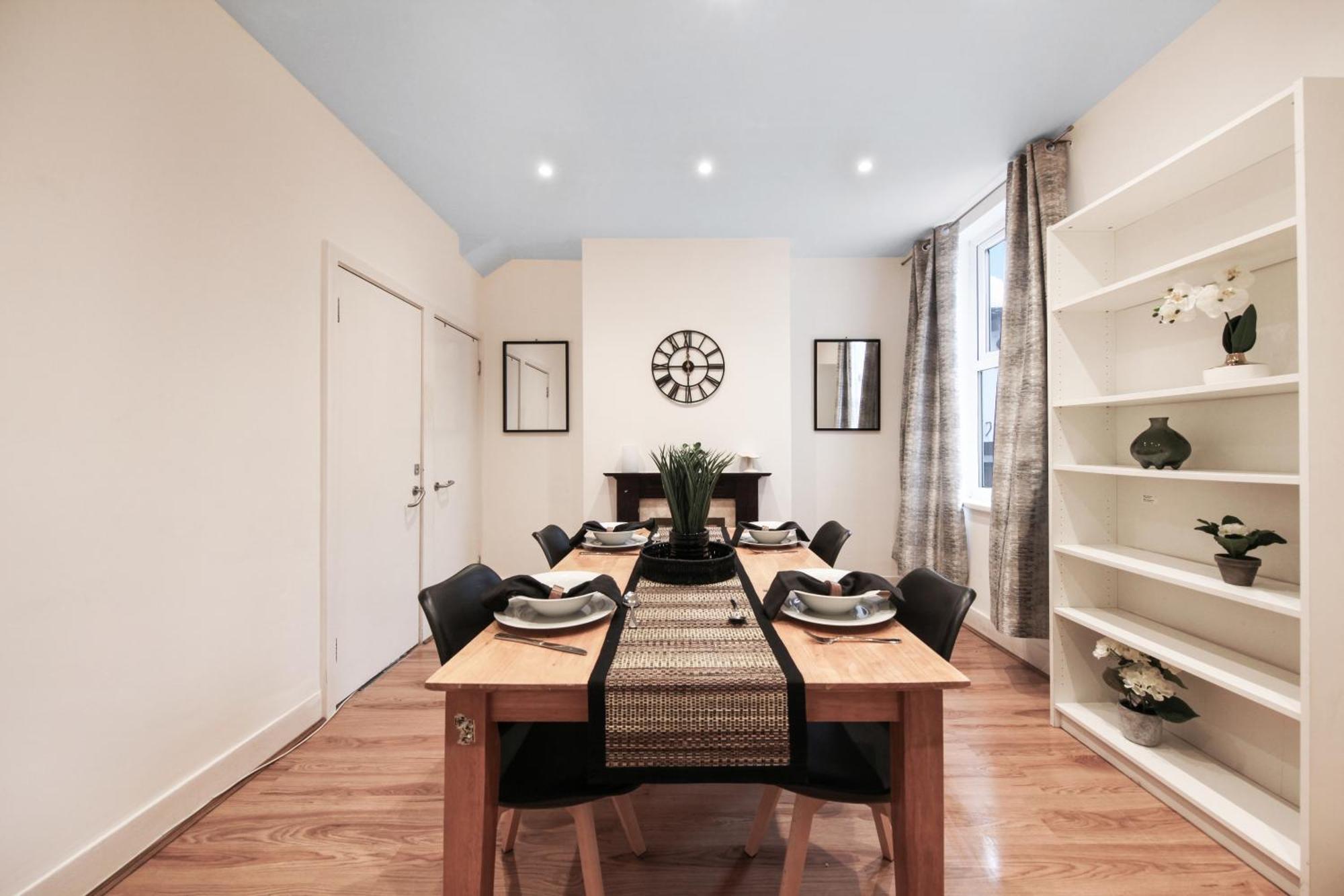 Homestay West Ealing Hububb *